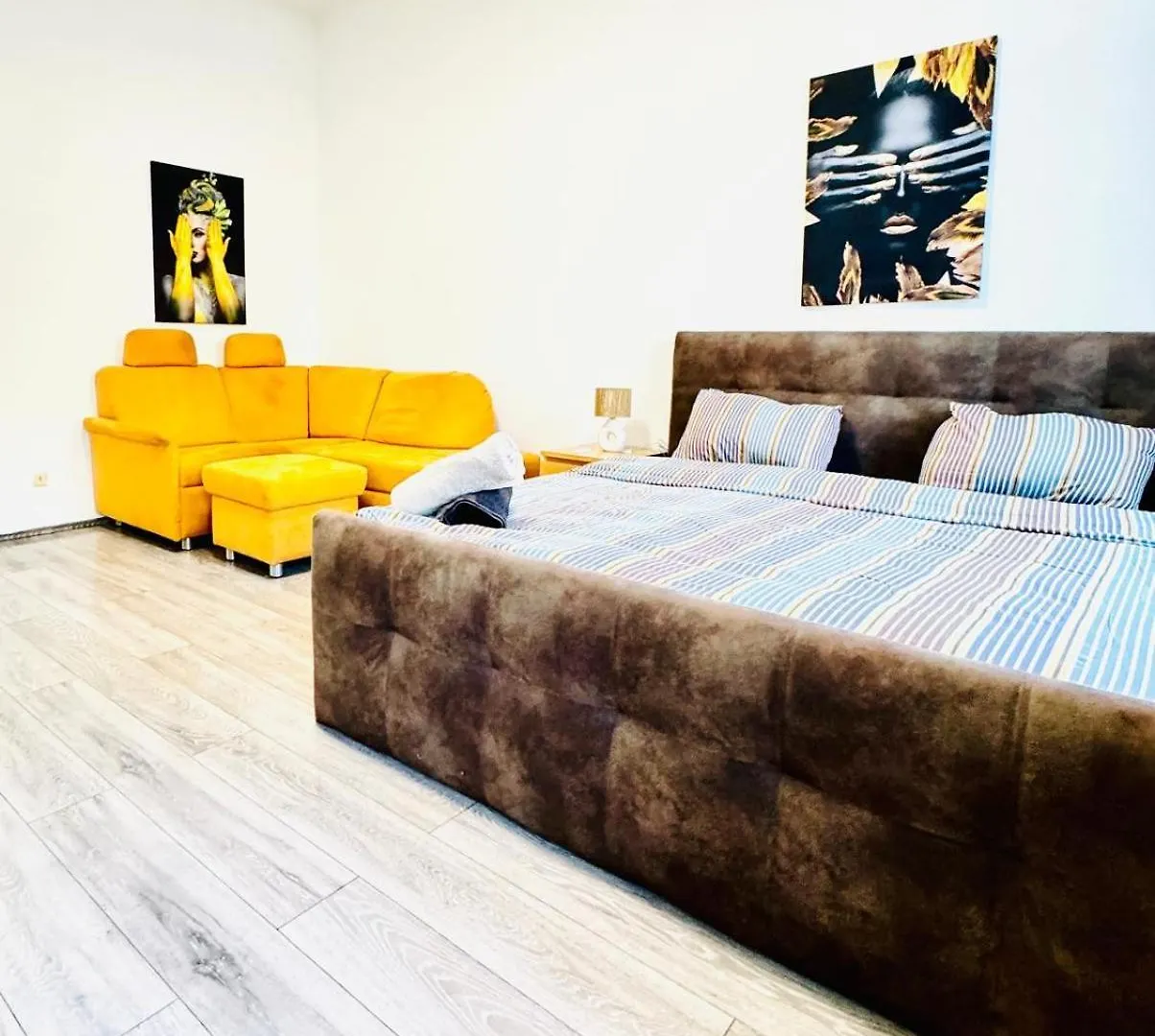 Apartment Comfy 3Br In A Shared Apt, 10Min To Fac Platz Vienna